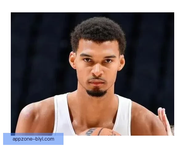 文班亚马重申渴望赢得MVP 名嘴分析湖人两胜雷霆将助其击败SGA